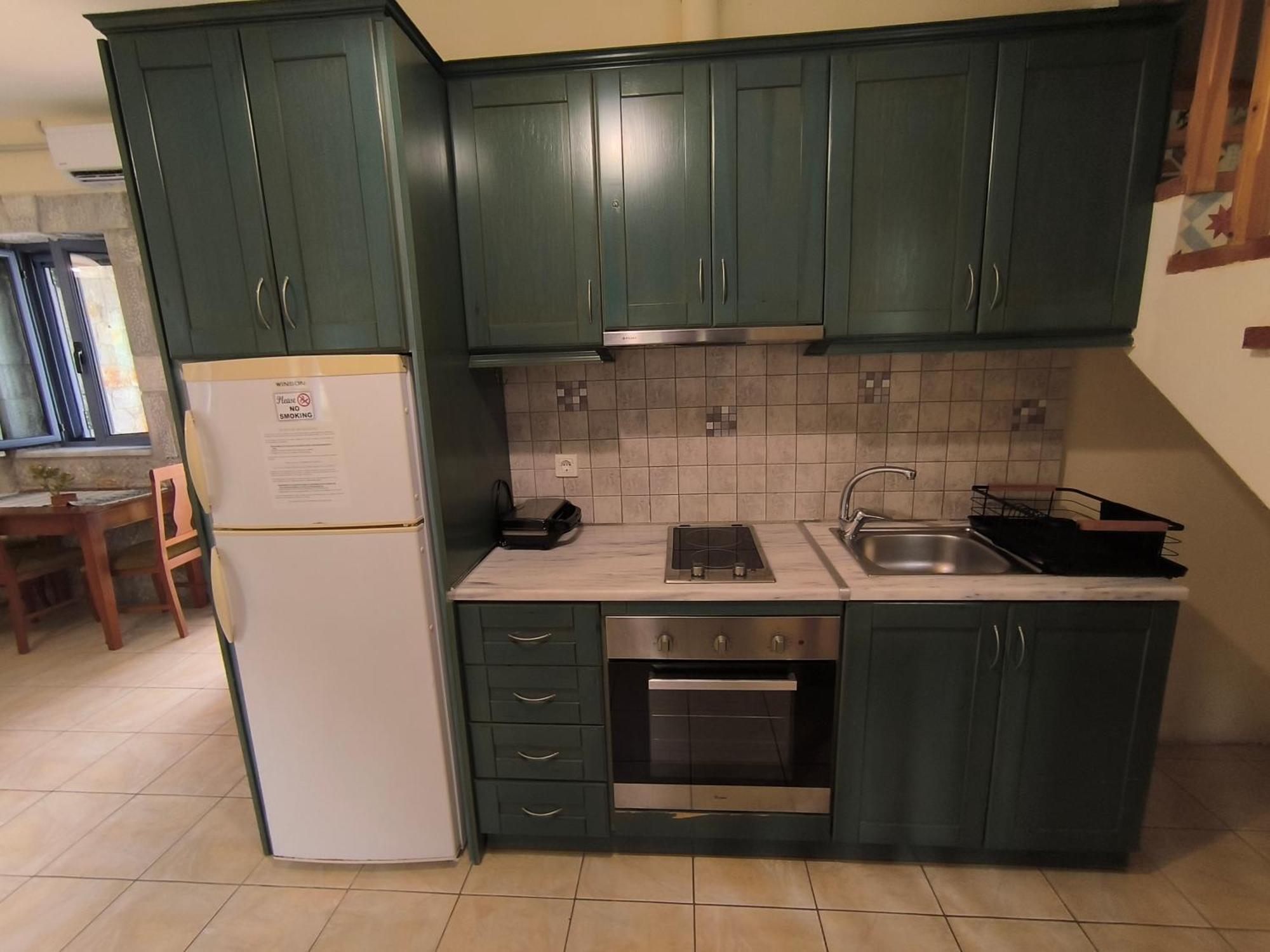 Taletos Apartments Stoúpa Eksteriør billede